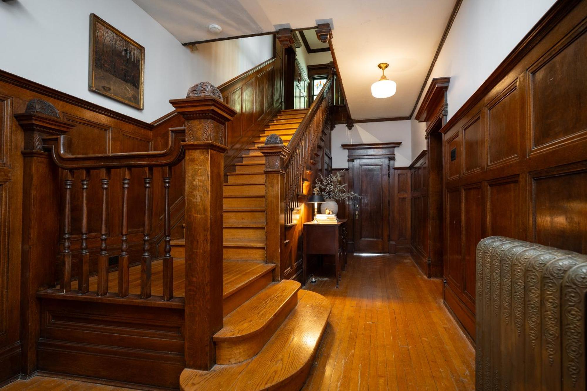 No. 5 East Bed and Breakfast Winnipeg Exteriör bild