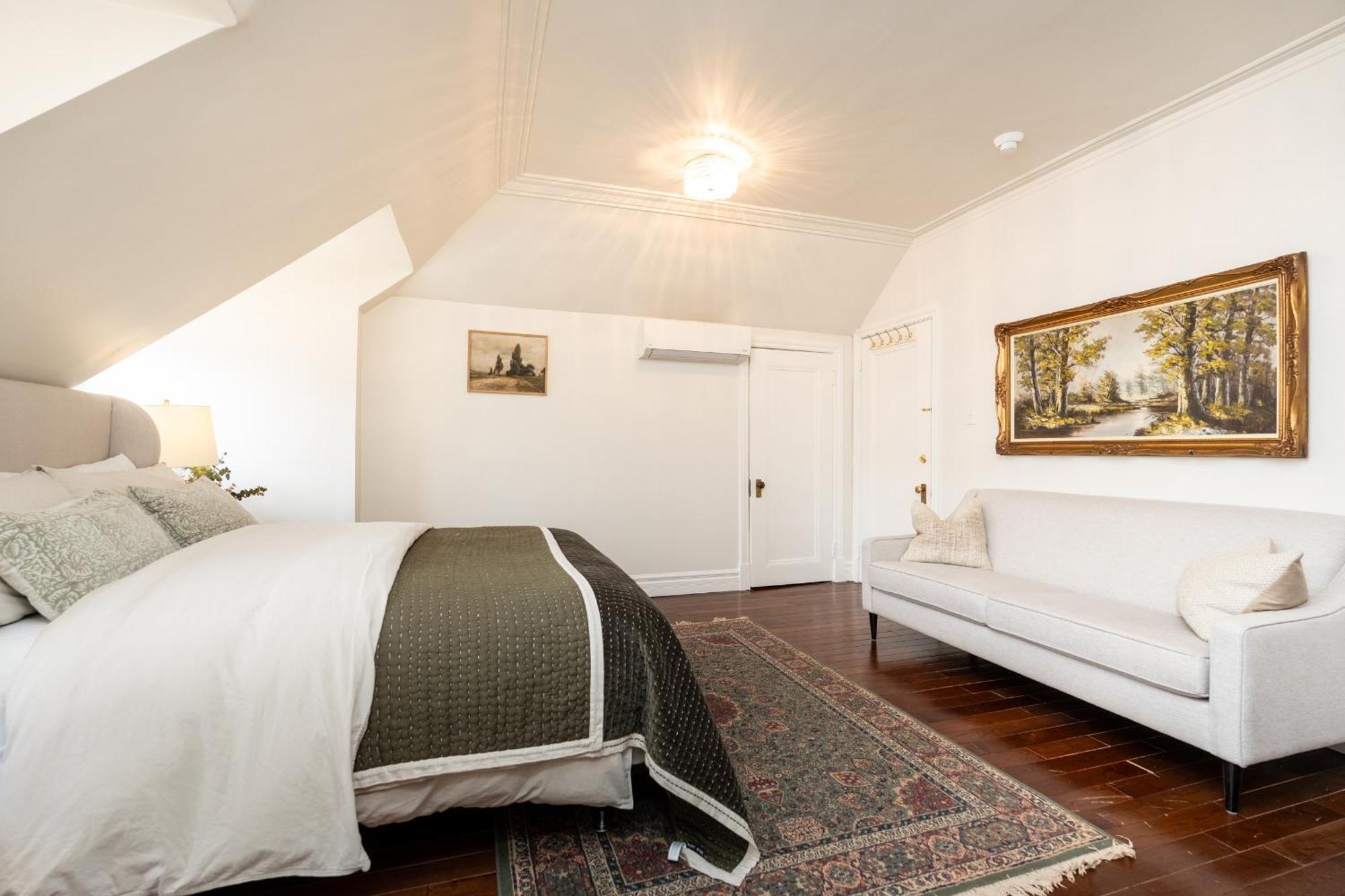 No. 5 East Bed and Breakfast Winnipeg Exteriör bild
